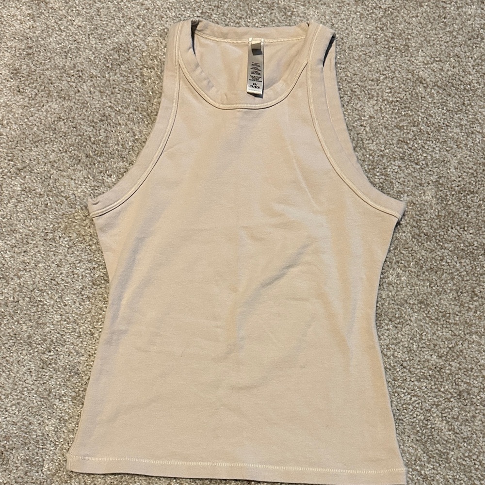 Skims Tan Top